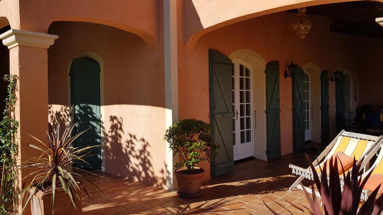 Bed and Breakfast Pierres Blanches Cotignac Exteriér fotografie